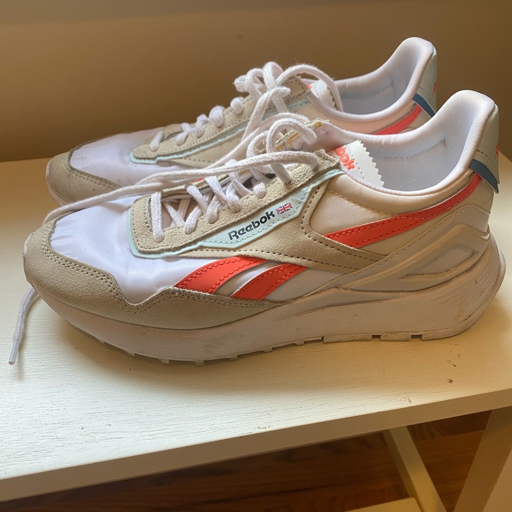 Reebok Womens Nylon Foundation Sneakers - Size 7.5